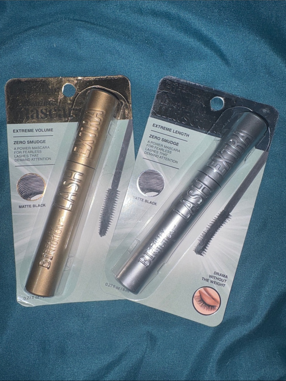 Beauty Intuition l Impact Impact    The y Mascara - Metallic Gold Tube